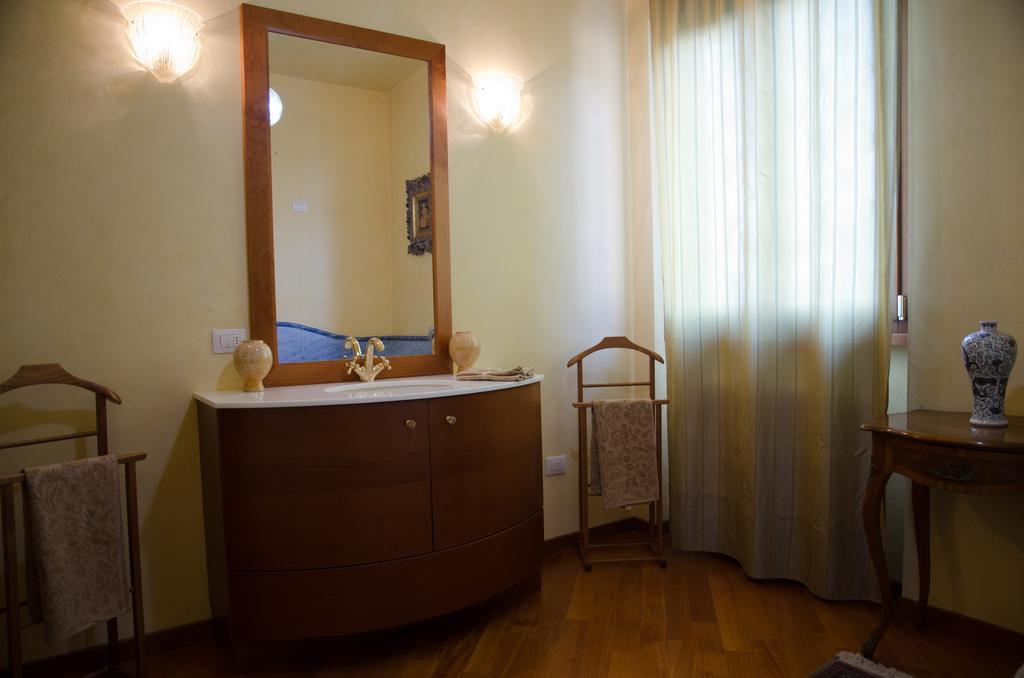 B&B Serena Prato Pokoj fotografie